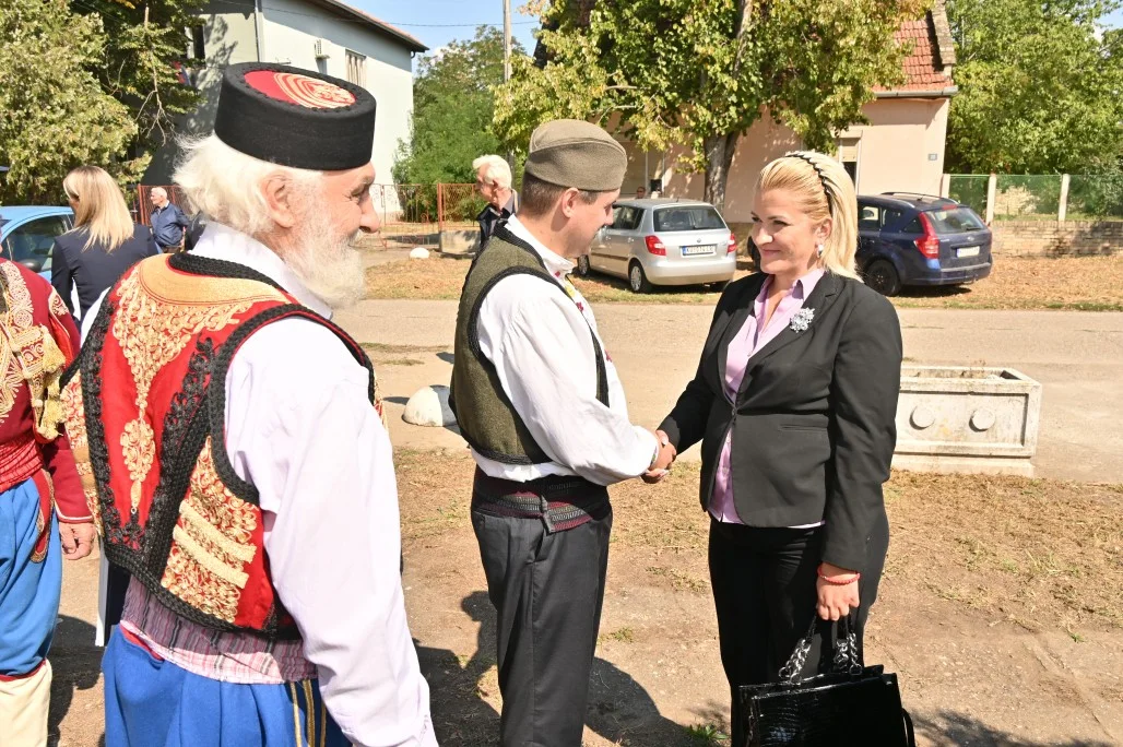 ЗАЈЕДНО ЧУВАМО НАШУ ПРИЧУ